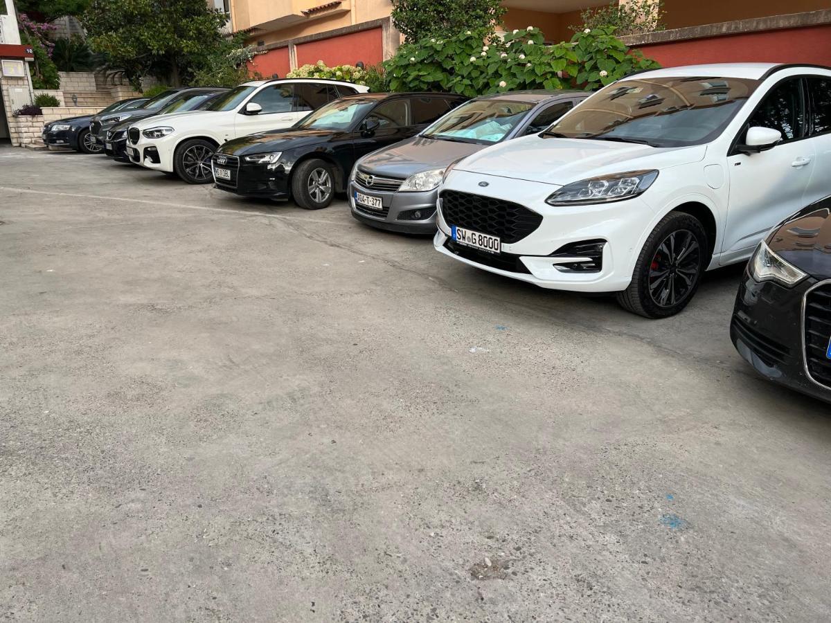 בודווה Apartments Boreta מראה חיצוני תמונה